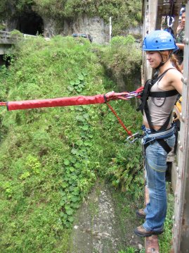 Luuda hypp&auml;&auml;m&auml;ss&auml; sillalta.