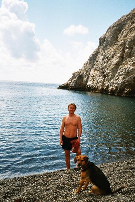 Kari Kamarin rannalla.